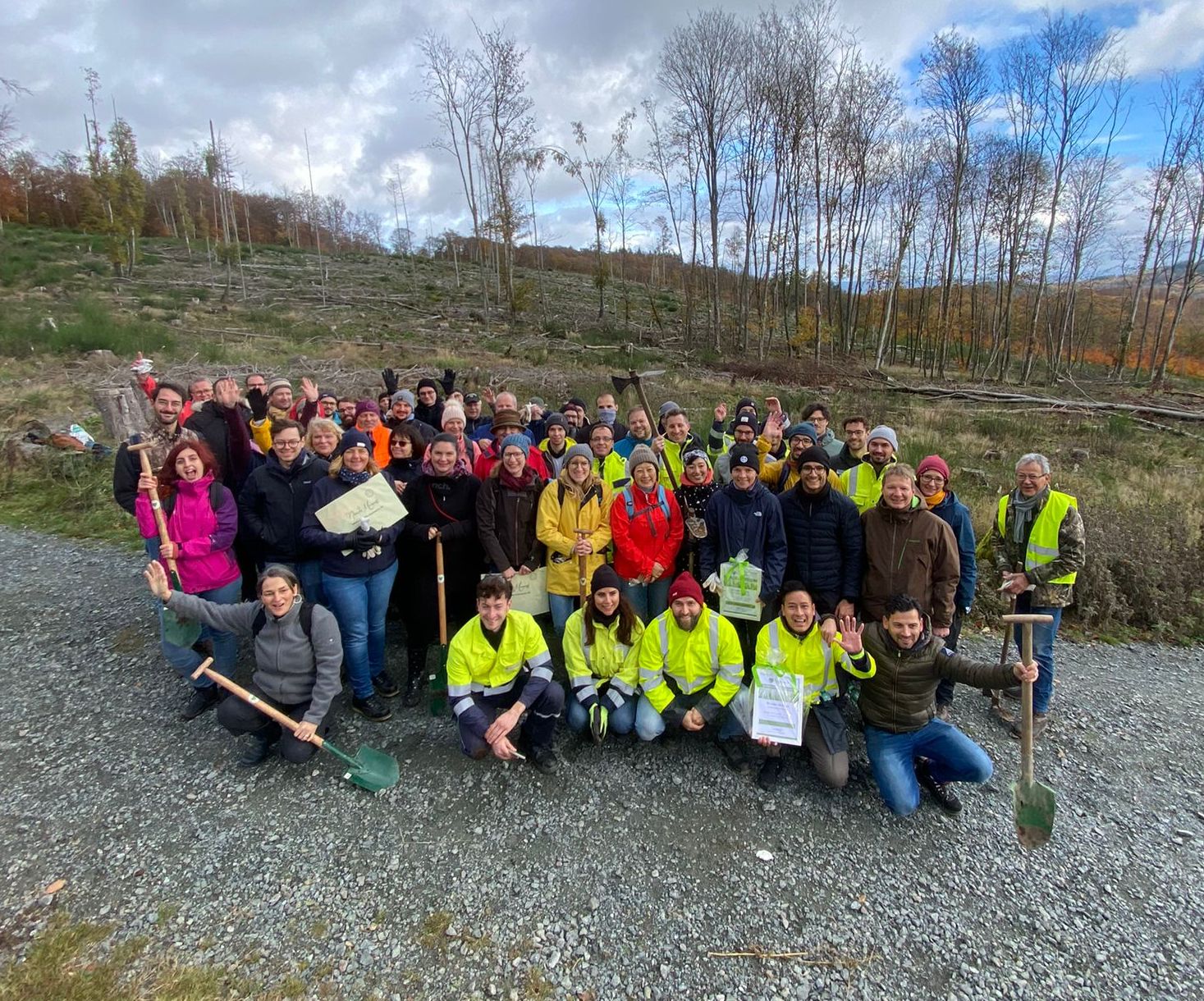 Ab in den Wald Nr. 7 – Pflanzaktion mit Air Liquide Global E&C Solutions Germany GmbH, Frankfurt und Air Liquide Advanced Technologies GmbH, Düsseldorf