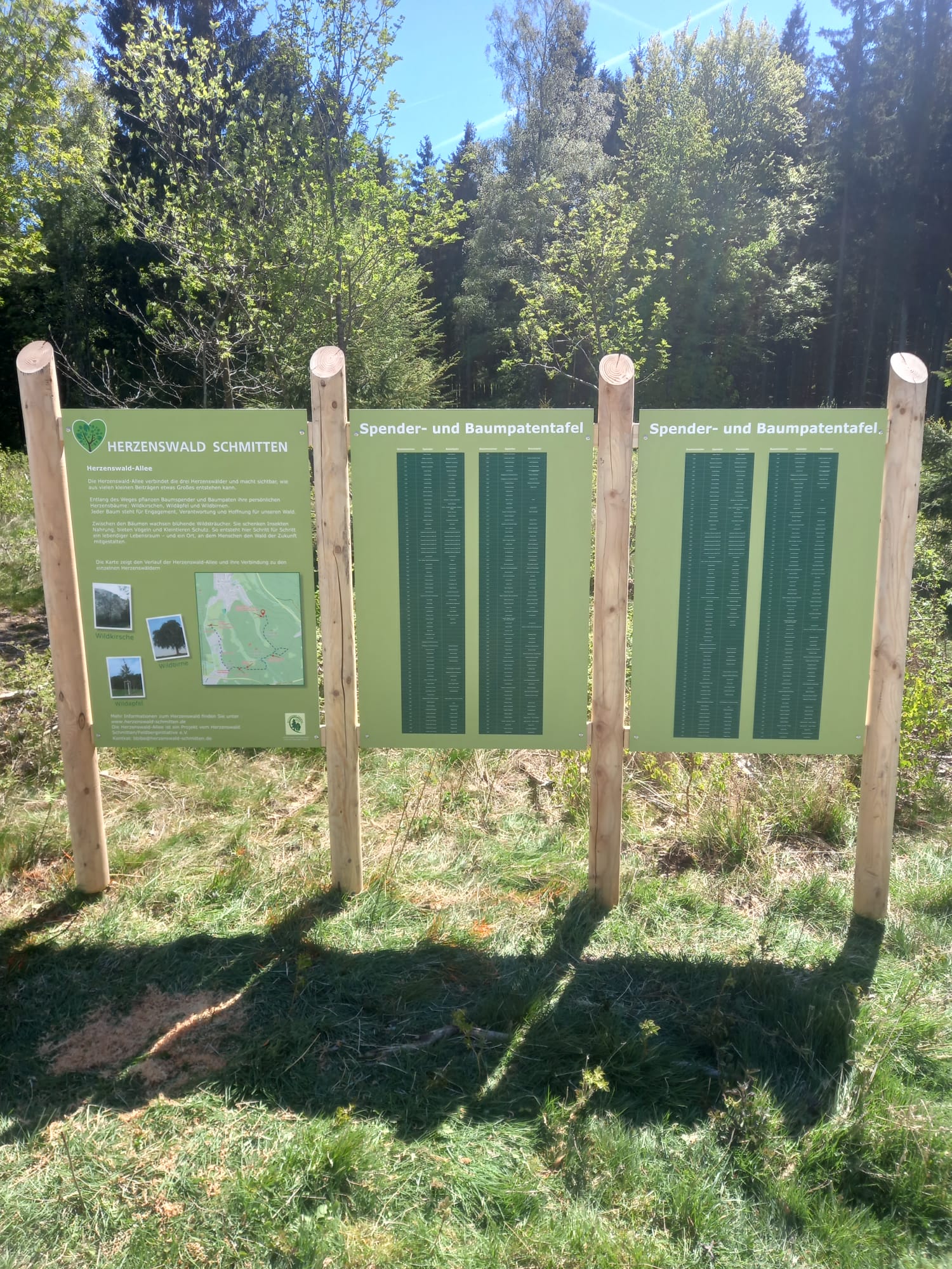 Neues Schild an der Herzenswald-Allee – pünktlich zum 5. Geburtstag